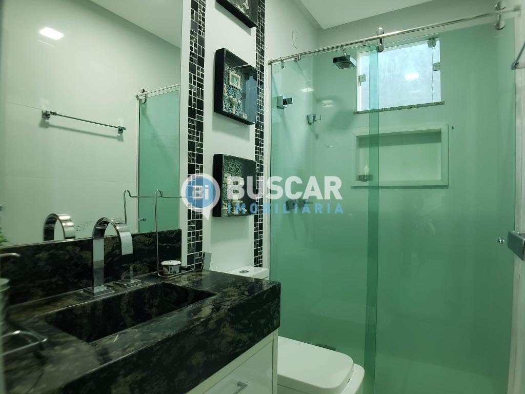 Casa à venda com 4 quartos, 3 suítes, 2 vagas e 346m² no Papagaio, Feira de Santana (BA) — foto 14 de 21
