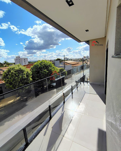 Casa em Jardim  -  Unaí