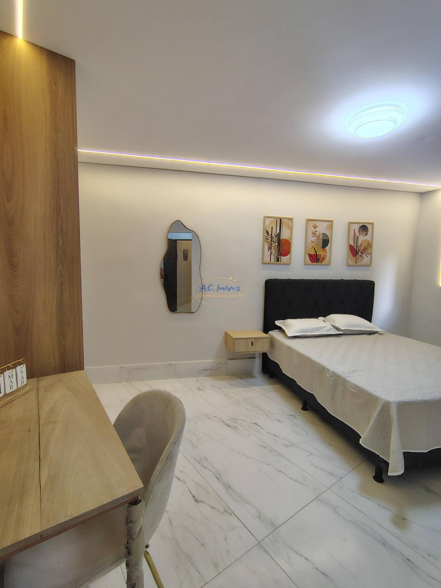 Casa à venda com 3 quartos, 2 suítes, 2 vagas e 157m² no Vila Caiçara, Praia Grande (SP) — foto 4 de 30