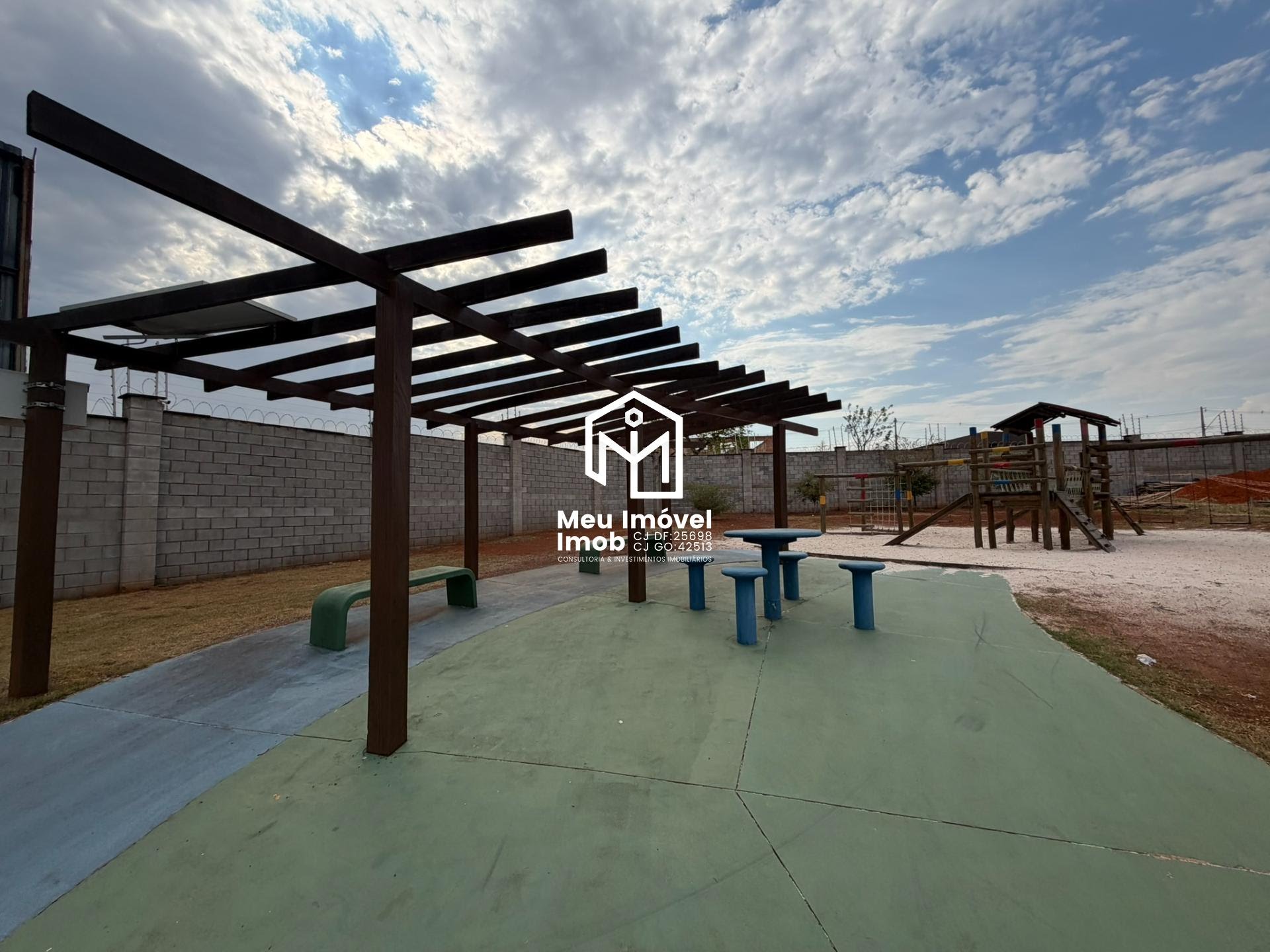 Casa, 3 quartos, 218 m² - Foto 44