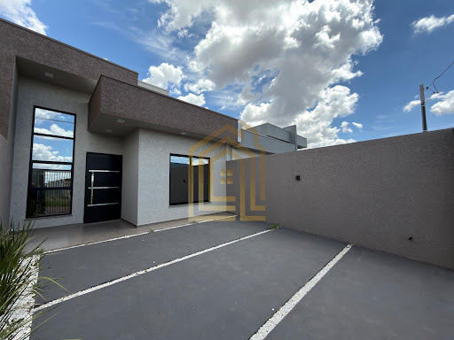 Casa à Venda em Cascavel: 2 Quartos, 78m², no bairro 14 de Novembro