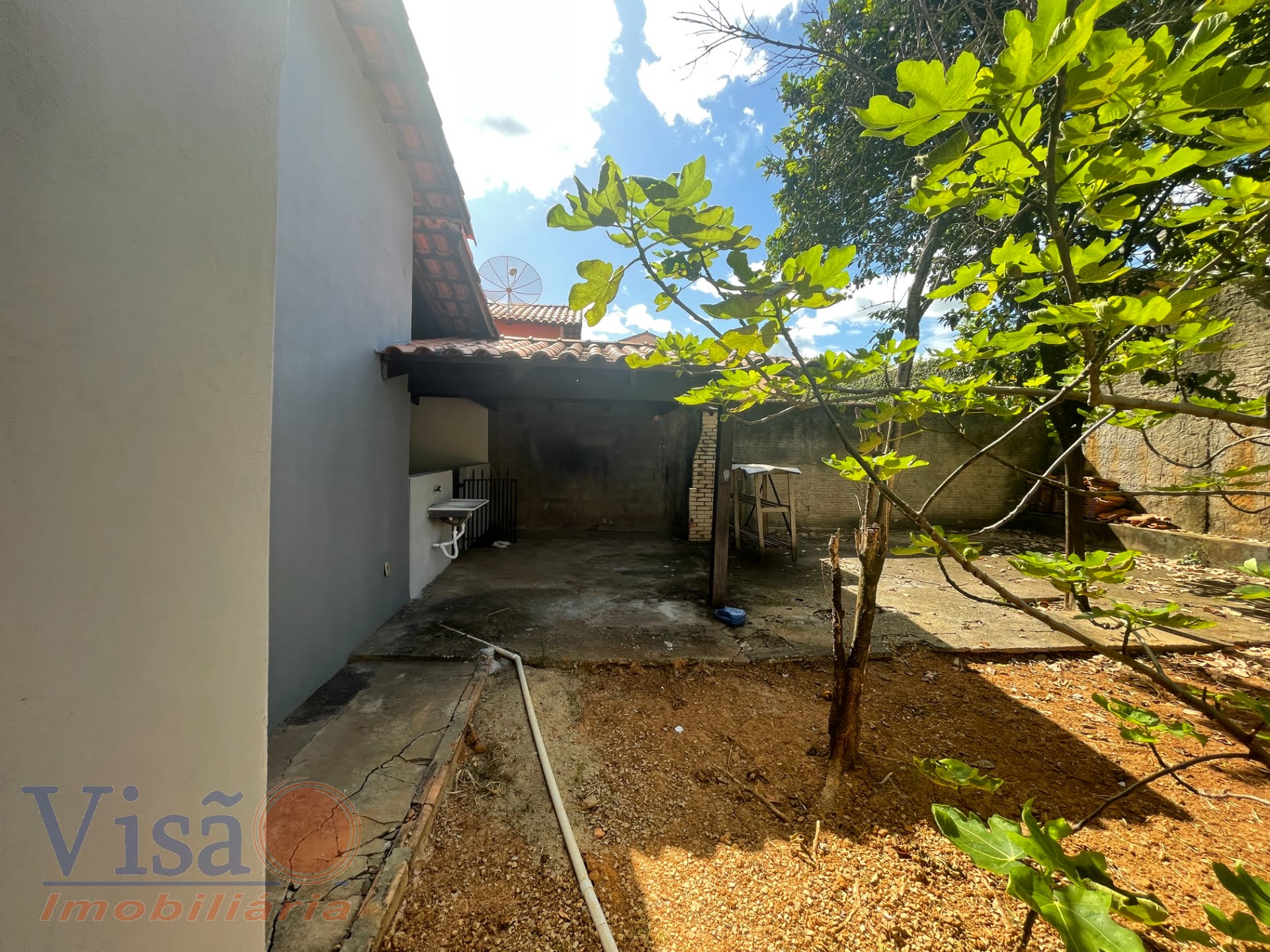 Casa à venda com 3 quartos, 1 suíte, 3 vagas e 360m² no Novo Horizonte, Paracatu (MG) — foto 25 de 25