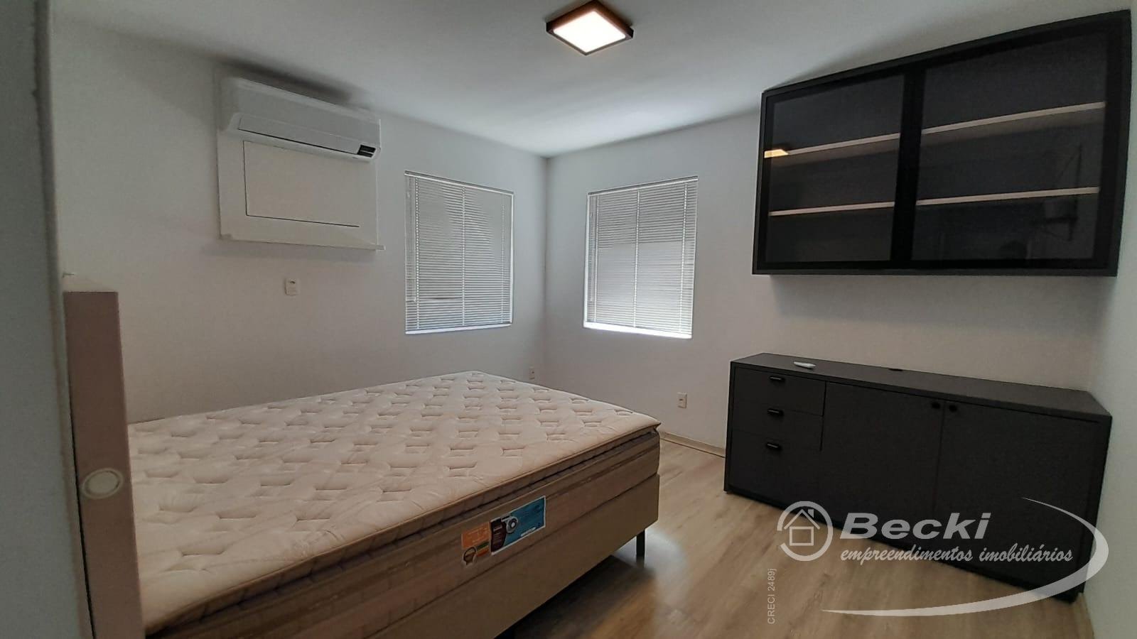 Apartamento à venda com 3 quartos, 1 suíte, 1 vaga e 122m² no Centro, Joinville (SC) — foto 25 de 29