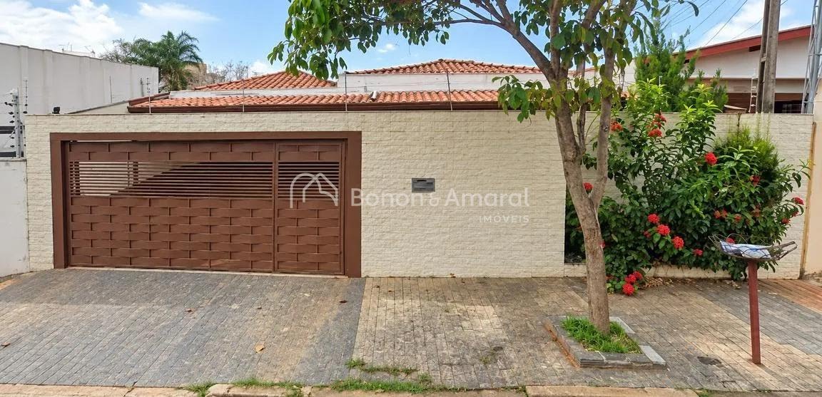 Casa, 3 quartos, 360 m² - Foto 1