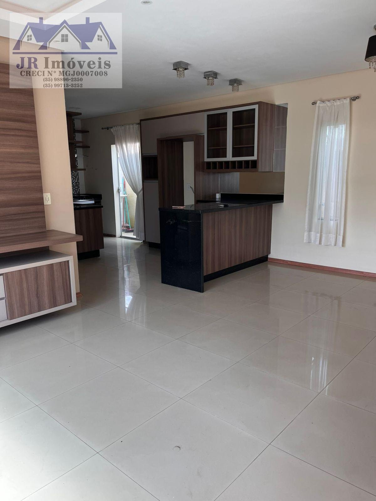 Casa à venda com 2 quartos, 1 suíte e 1 vaga no Centro, Piranguinho (MG) — foto 16 de 22