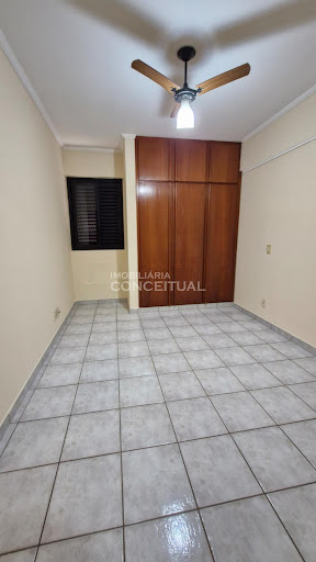 Quarto 1 - Armário