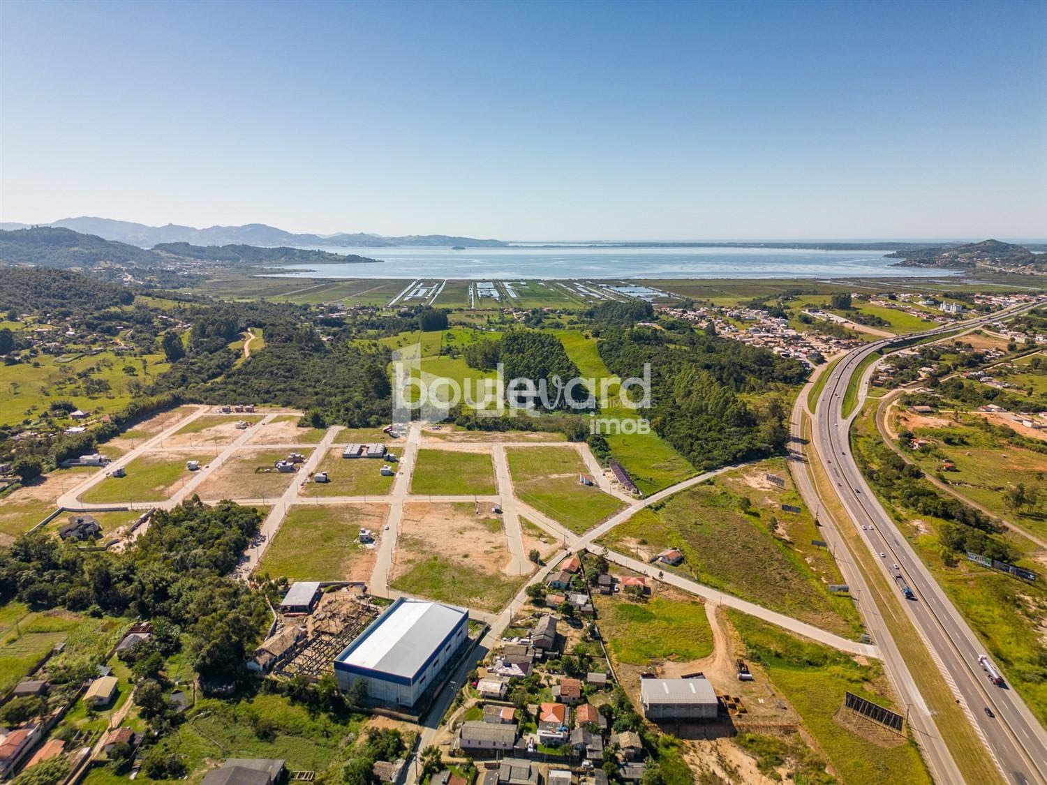 Terreno à venda com 450m² de terreno no Taquaraçu, Pescaria Brava (SC) — foto 4 de 30