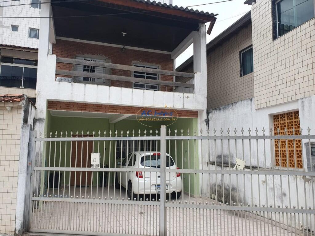 Casa à venda com 3 quartos, 1 banheiro, 3 vagas e 98m² no Cidade Ocian, Praia Grande — foto principal