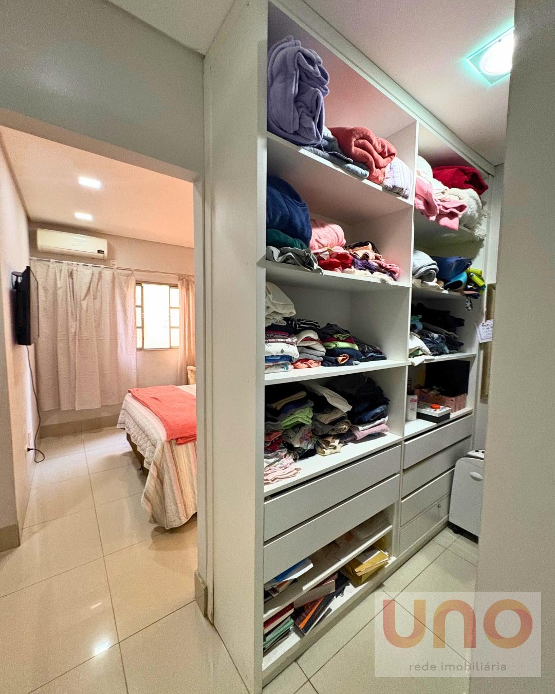 Casa à venda com 4 quartos, 2 suítes, 2 vagas e 180m² no Vila Vilas Boas, Campo Grande (MS) — foto 9 de 26