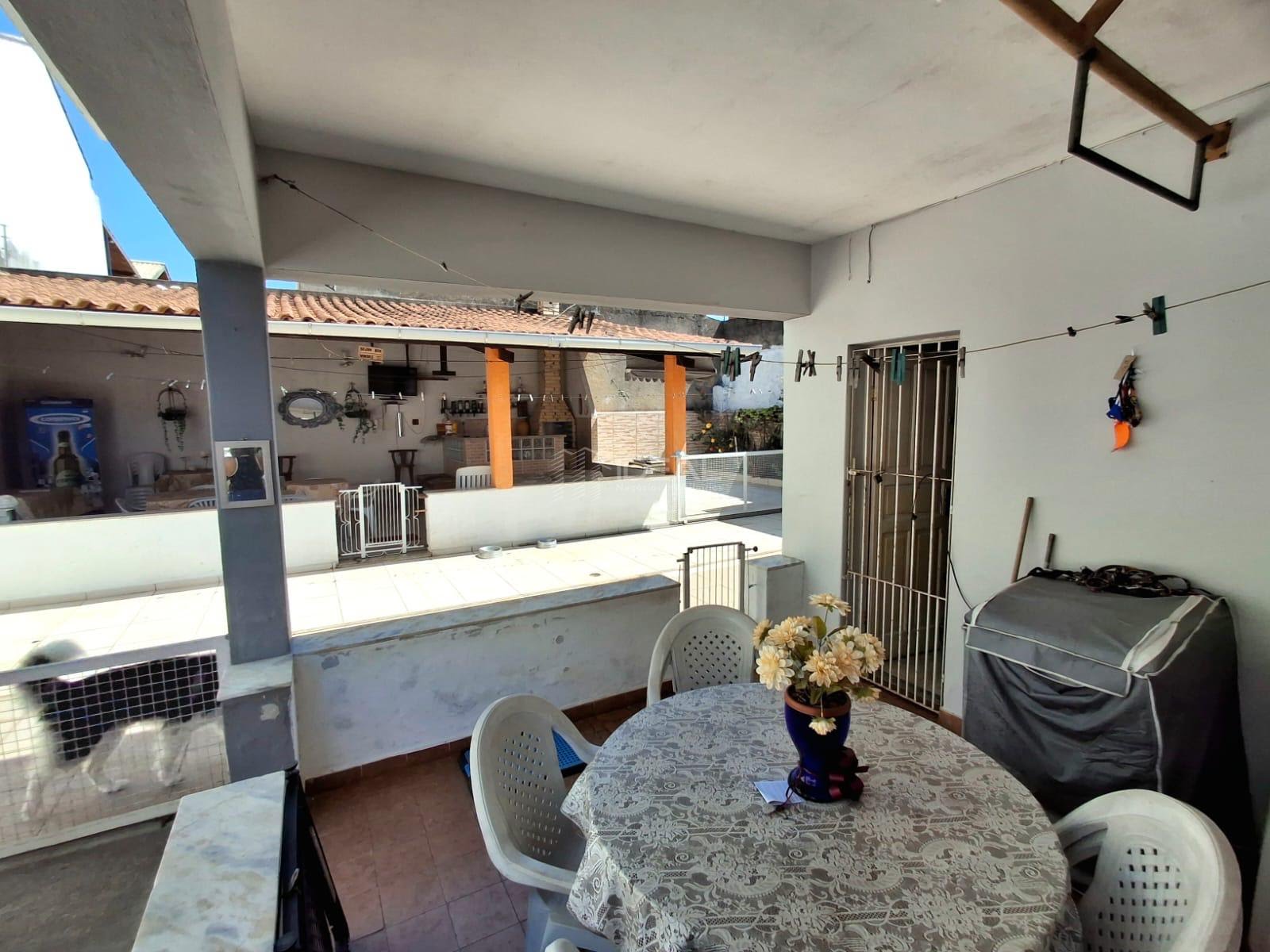 Casa à venda com 3 quartos, 2 banheiros, 2 vagas e 166m² no Parque California, Campos dos Goytacazes (RJ) — foto 17 de 30