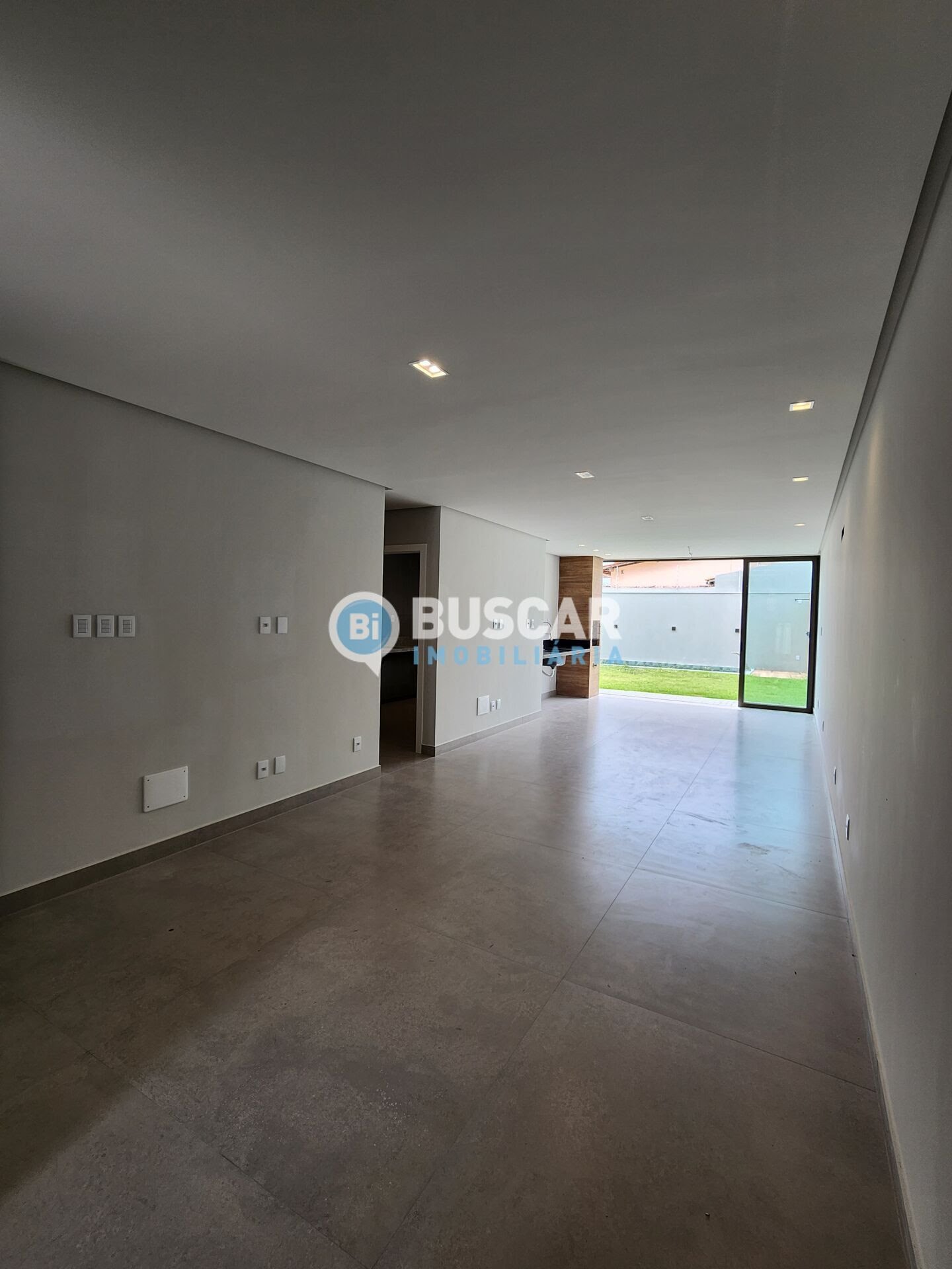 Casa à venda com 4 quartos, 4 suítes, 4 vagas e 240m² no Sim, Feira de Santana (BA) — foto 6 de 24