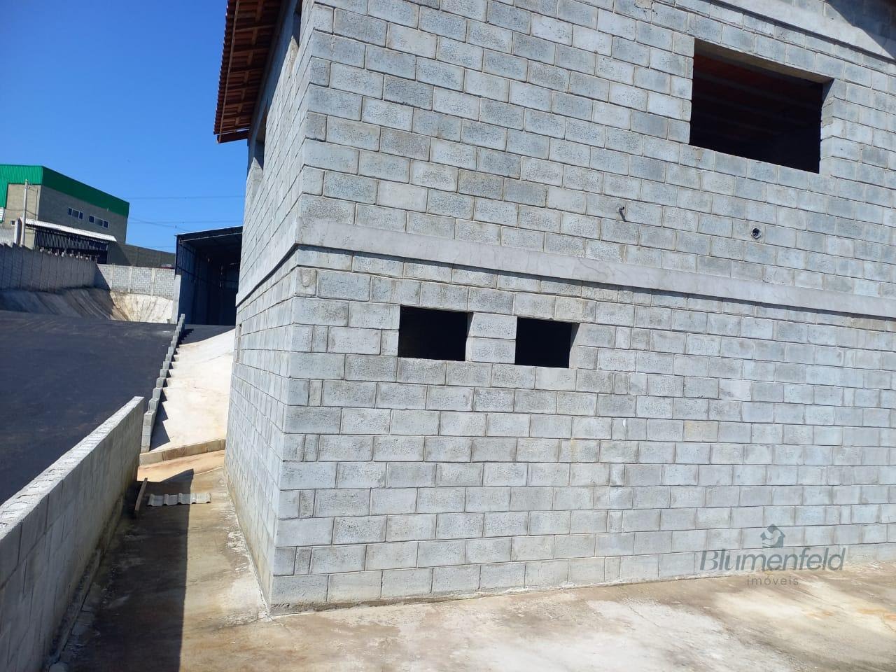 Comercial para alugar com 300m² no Veraneio Maracanã, Itaquaquecetuba (SP) — foto 9 de 29
