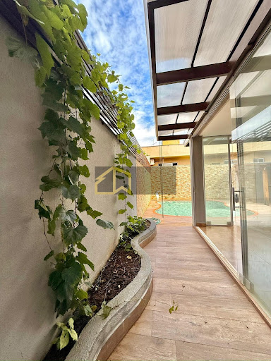 Casa de Condomínio em Loteamento Portal do Sol I  -  Goiânia