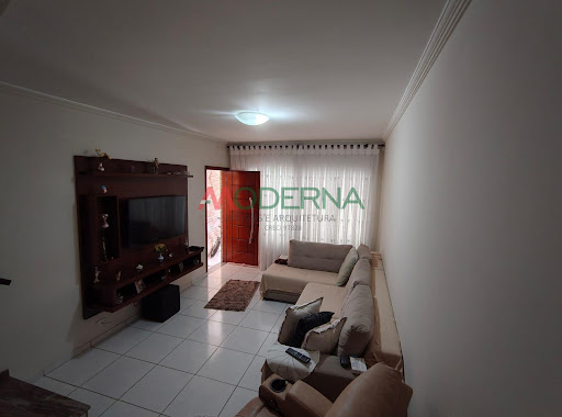 Sobrado à venda em Paulicéia, SBC | 2 dorms, 126m²
