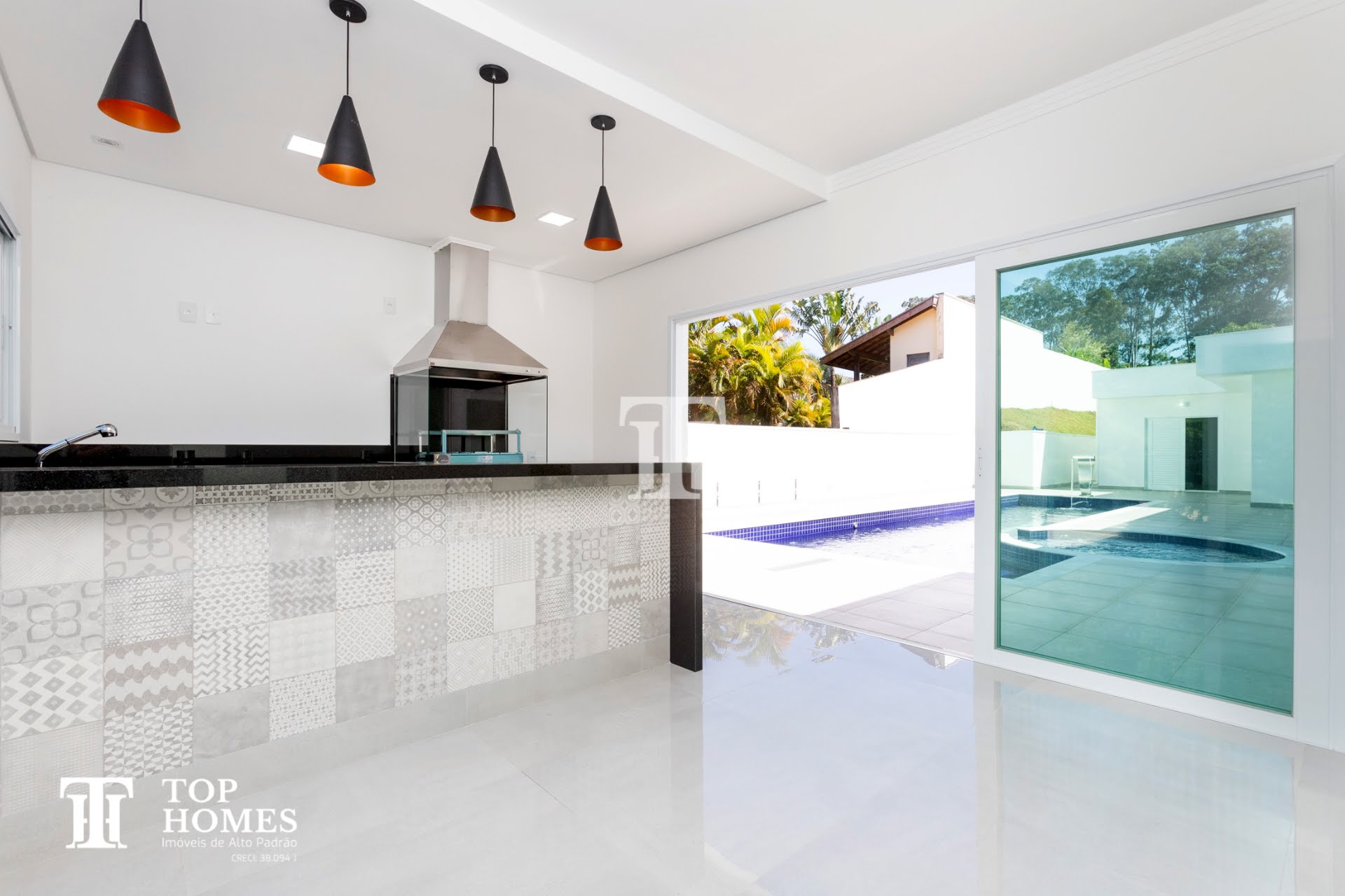 Casa/imóvel de alto padrão à venda no condomínio Estância Marambaia em Vinhedo/SP