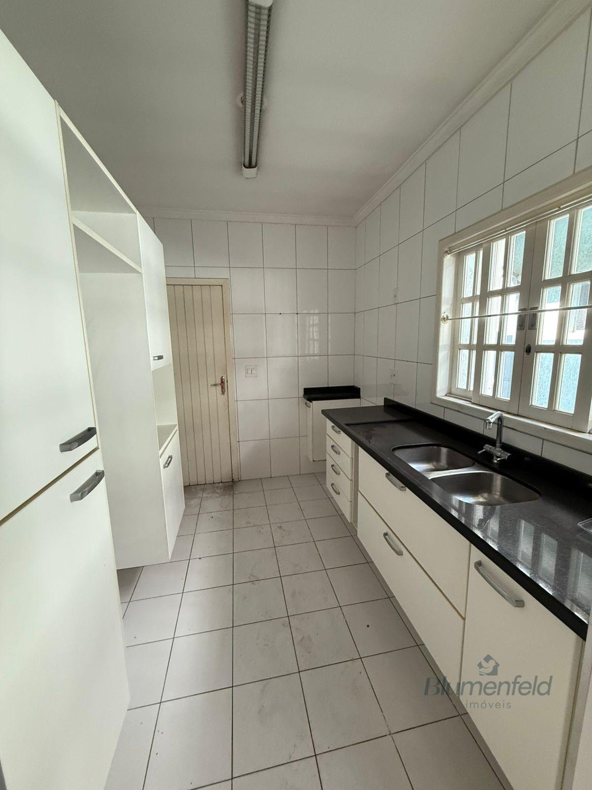 Casa para alugar com 2 quartos, 1 banheiro e 189m² no Vila Flora Regina, Arujá (SP) — foto 12 de 30