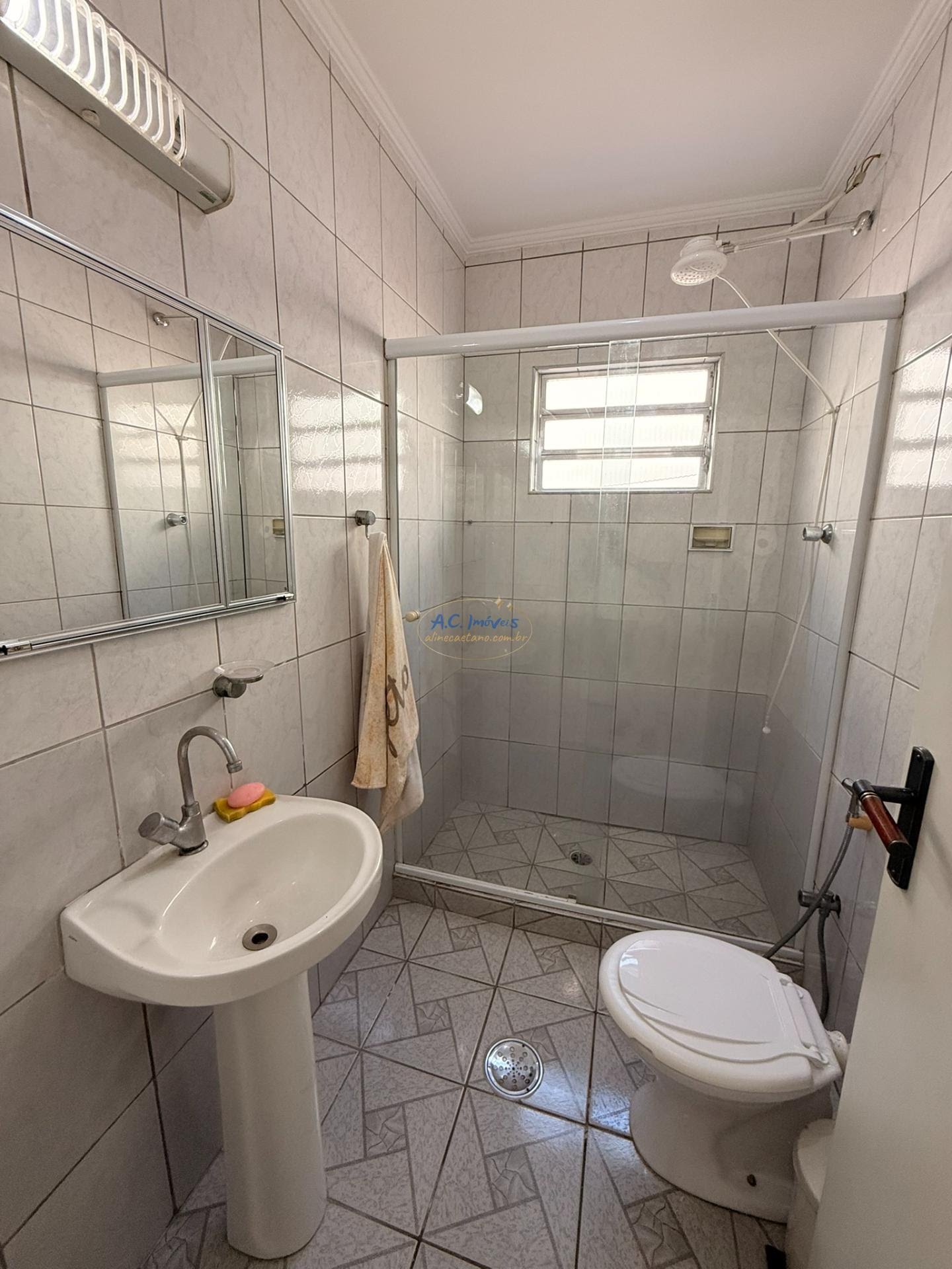 Casa à venda com 3 quartos, 1 suíte, 1 vaga e 130m² no Nova Mirim, Praia Grande (SP) — foto 7 de 30