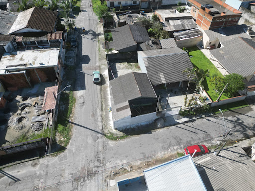Terreno Esquina em Matinhos: Área de Moradores, Ótima Opção