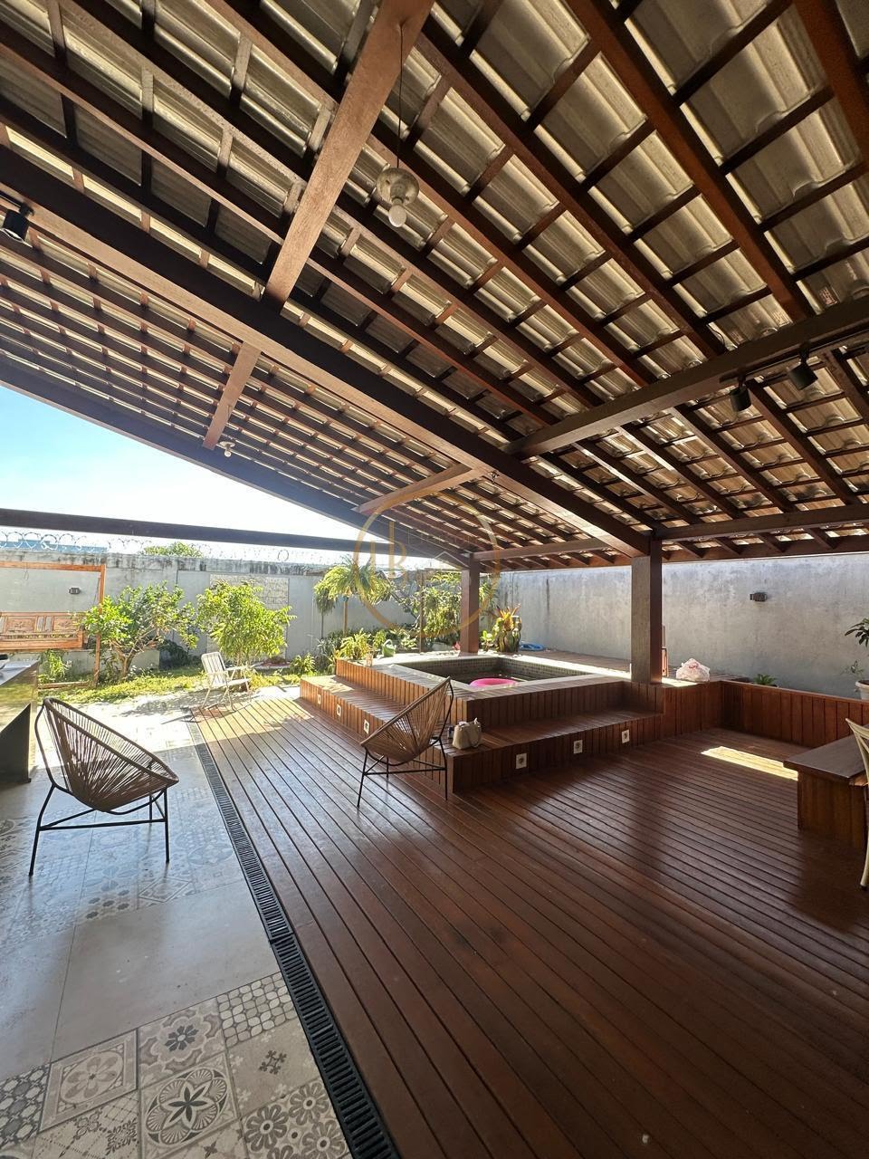 Casa à venda com 4 quartos, 4 suítes, 2 vagas e 350m² no Outeiro São Francisco, Porto Seguro (BA) — foto 25 de 28