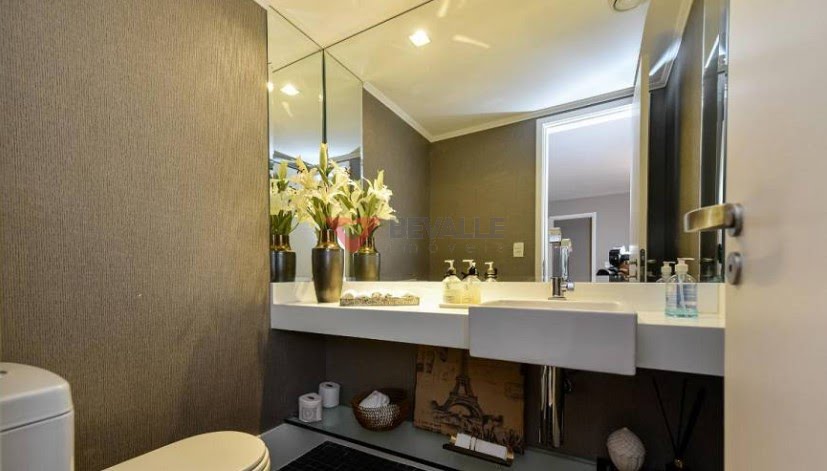 Apartamento à venda com 4 quartos, 4 suítes, 3 vagas e 221m² no Lagoa, Rio de Janeiro (RJ) — foto 14 de 30
