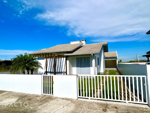 Casa no Paiquerê  -  Araranguá SC