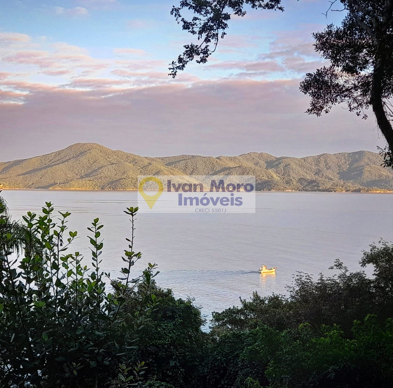 Terreno à venda com 6100m² de terreno no Jurerê, Florianópolis (SC) — foto 8 de 30