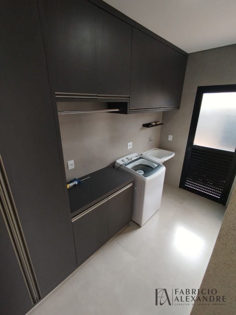 Casa à venda com 3 quartos, 3 suítes, 4 vagas e 248m² no Quinta do Golfe Jardins, São José do Rio Preto (SP) — foto 11 de 23