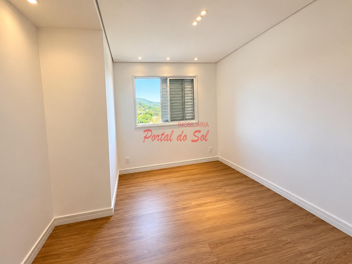 Apartamento à venda com 3 suítes, 3 vagas e 220m² no Jardim São Francisco, Santo Antônio da Platina (PR) — foto 5 de 12
