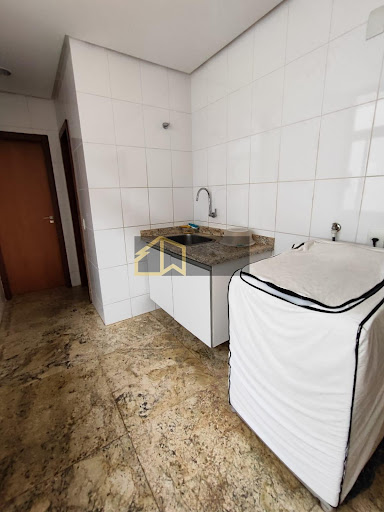 Casa de Condomínio em Alphaville Araguaia  -  Goiânia