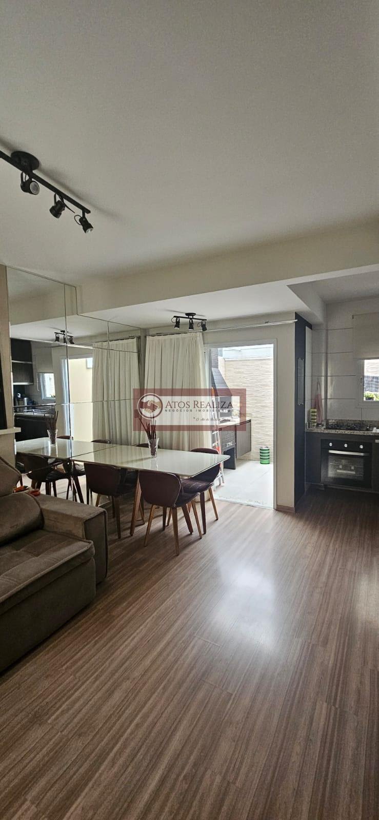 Casa à venda com 2 quartos, 3 banheiros, 2 vagas e 68m² no Campo Grande, São Paulo — foto principal