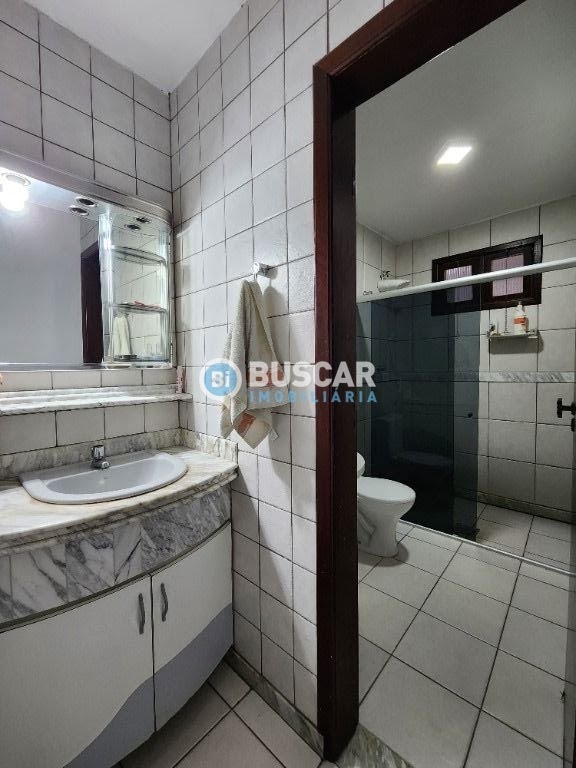 Casa à venda com 3 quartos, 1 suíte, 2 vagas e 242m² no Queimadinha, Feira de Santana (BA) — foto 14 de 16