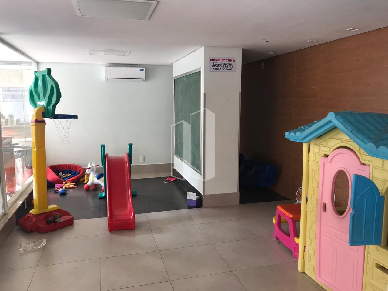 Apartamento à venda com 3 quartos, 3 suítes, 3 vagas e 156m² no Nova Suiça, Goiânia (GO) — foto 24 de 25