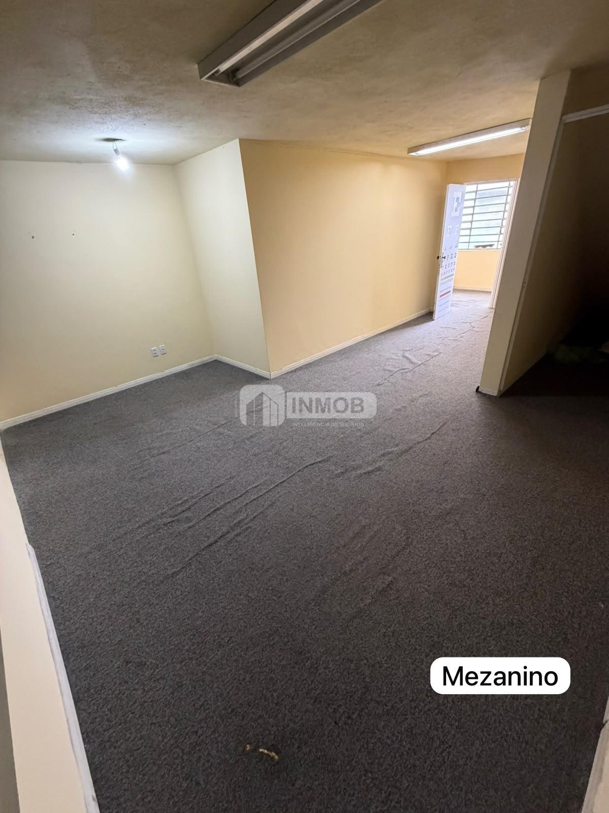 Comercial para alugar com 4 banheiros e 350m² no Centro, Taubaté (SP) — foto 12 de 19