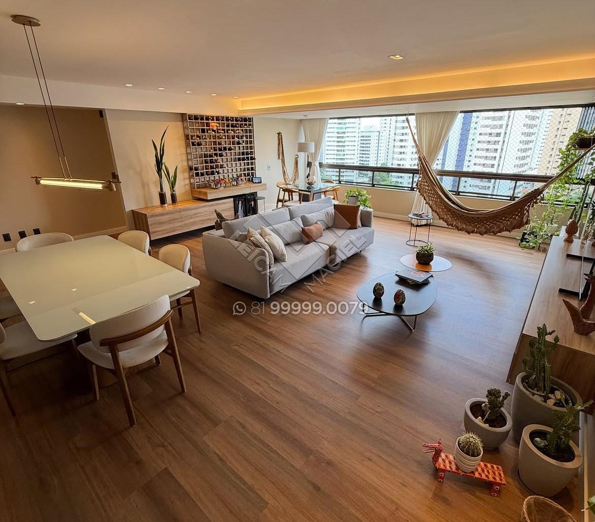 Compre Apartamento à venda com 135m² e 3 quartos em Casa Forte, Recife. Varanda integrada, 3 quartos (2 suítes), 2 vagas e lazer. Agende visita com Leicam Maciel.