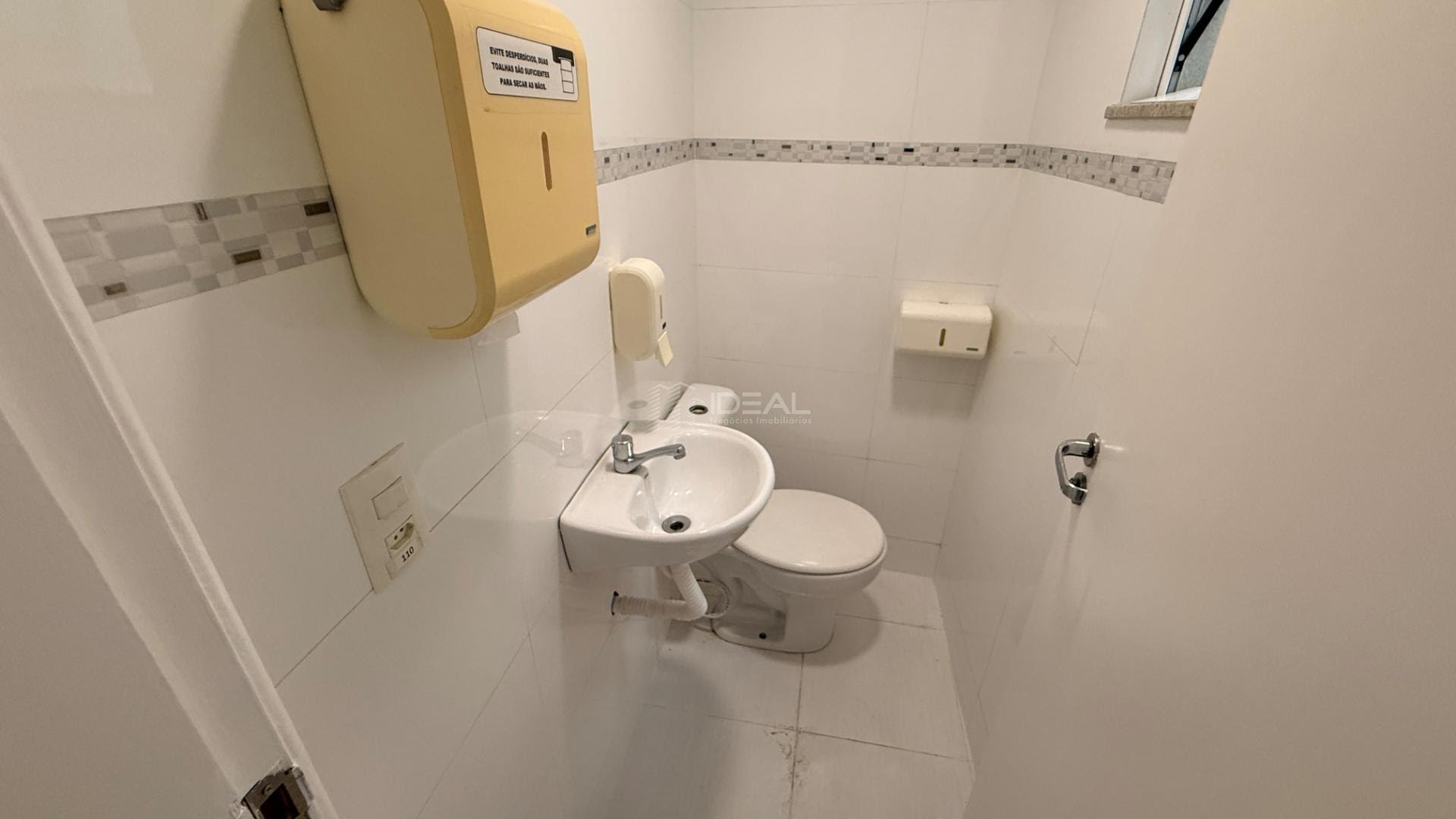 Comercial para alugar com 8 banheiros, 2 vagas e 480m² no Parque Tamandaré, Campos dos Goytacazes (RJ) — foto 21 de 30