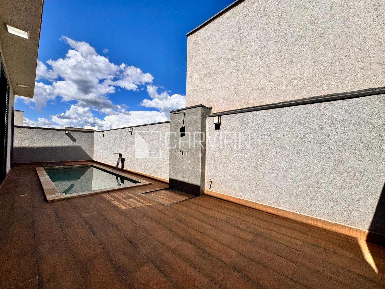 Casa à venda com 3 quartos, 3 suítes, 4 vagas e 390m² no Residencial Alto do Castelo, Ribeirão Preto (SP) — foto 4 de 30