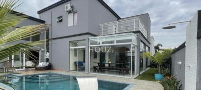 Piscina área de lazer