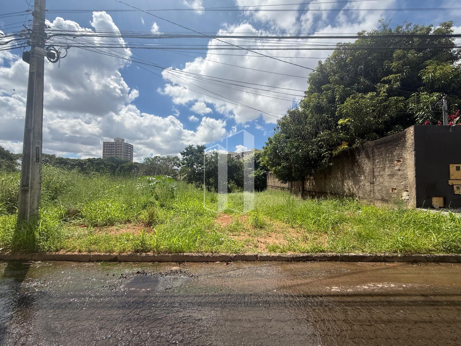 Terreno à venda com 540m² de terreno no Vila Rosa, Goiânia (GO) — foto 9 de 10