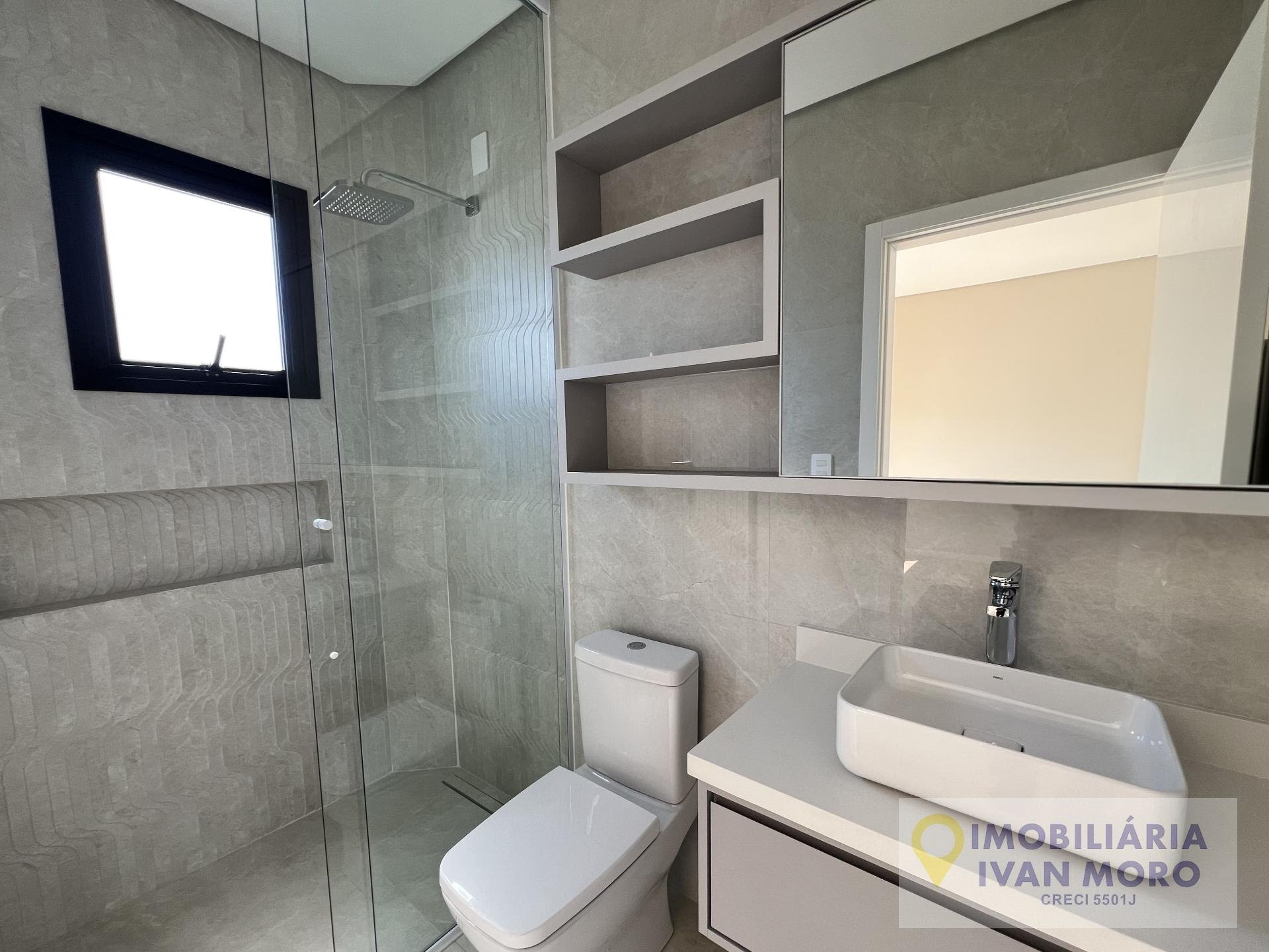 Casa à venda com 4 quartos, 4 suítes, 4 vagas e 261m² no São João do Rio Vermelho, Florianópolis (SC) — foto 14 de 30