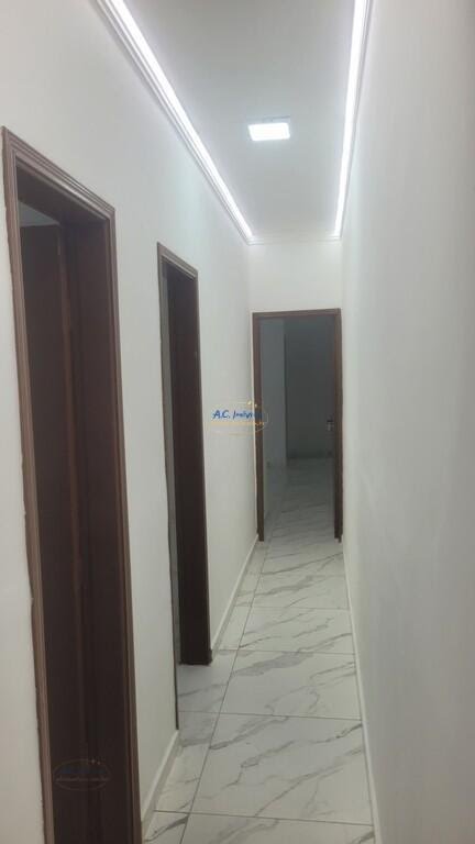 Casa à venda com 3 quartos, 2 suítes, 2 vagas e 135m² no Jardim Imperador, Praia Grande (SP) — foto 10 de 21