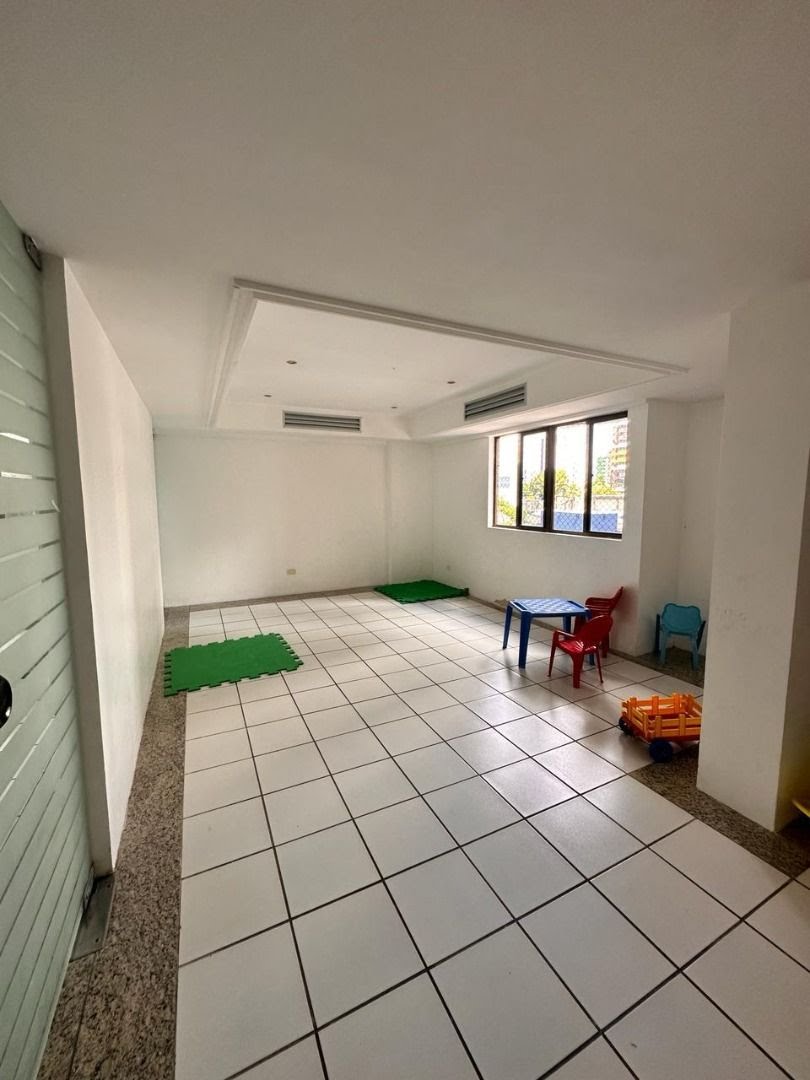Apartamento à venda com 2 quartos, 1 banheiro, 1 vaga e 48m² no Casa Amarela, Recife (PE) — foto 17 de 19