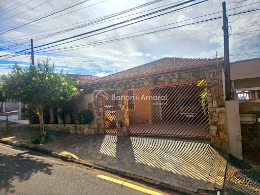 Casa, 4 quartos, 236 m² - Foto 1