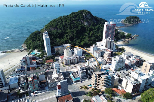 Sofisticação na Praia Mansa, a passos do mar