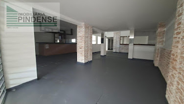 Casa Comercial em Centro - Pindamonhangaba, SP