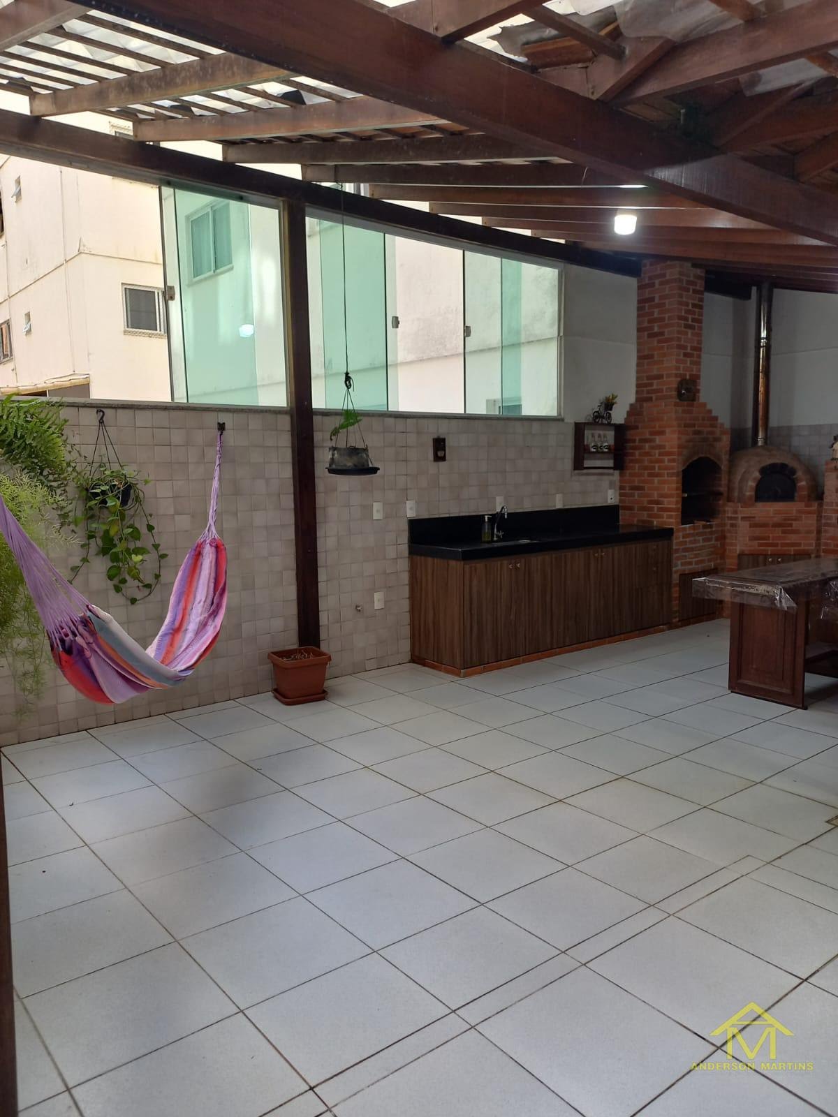 Apartamento à venda com 4 quartos, 2 banheiros, 2 vagas e 360m² no Praia do Morro, Guarapari (ES) — foto 13 de 15