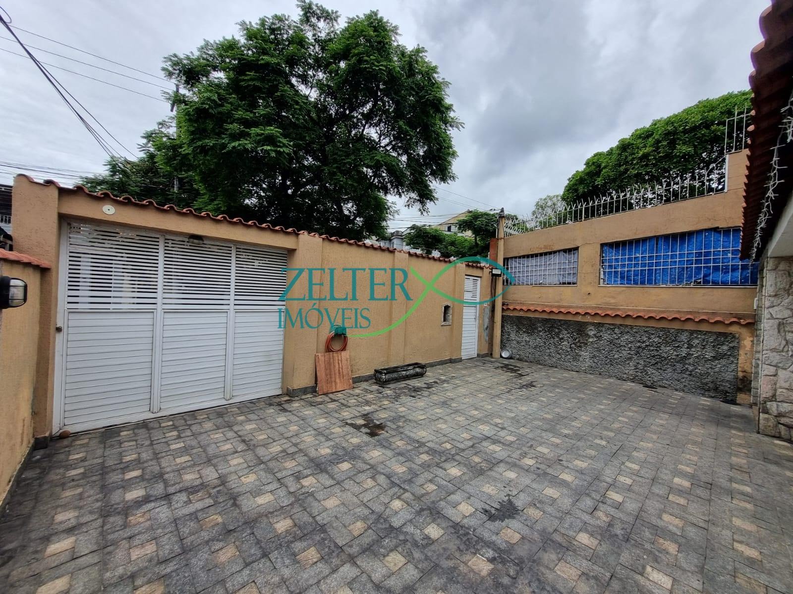 Casa à venda com 5 quartos, 1 suíte, 4 vagas e 116m² no Brás de Pina, Rio de Janeiro (RJ) — foto 2 de 30
