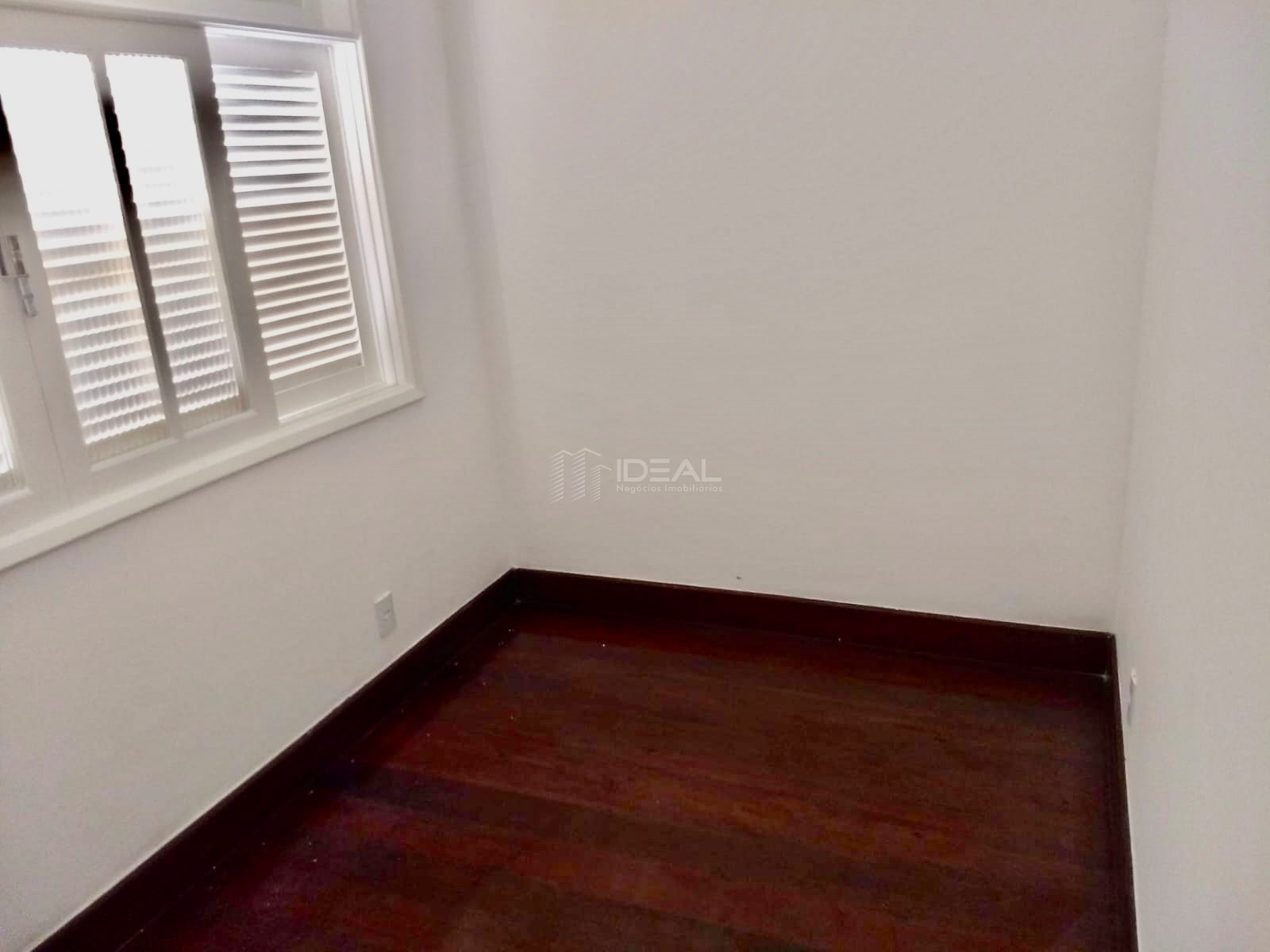 Casa à venda com 3 quartos, 3 banheiros e 420m² no Parque Turf Club, Campos dos Goytacazes (RJ) — foto 7 de 27