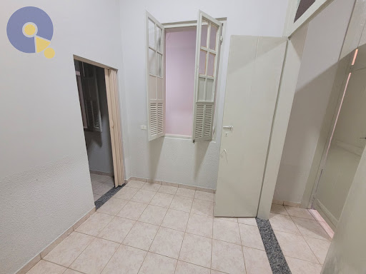 Casa próxima aos Cartórios  -  Amparo