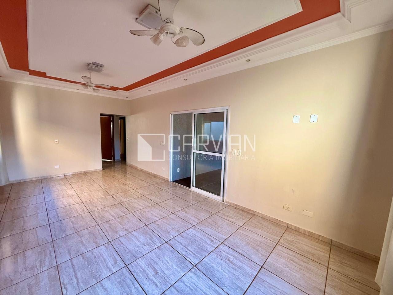 Casa à venda com 3 quartos, 1 suíte, 10 vagas e 190m² no Parque Residencial Candido Portinari, Ribeirão Preto (SP) — foto 7 de 30