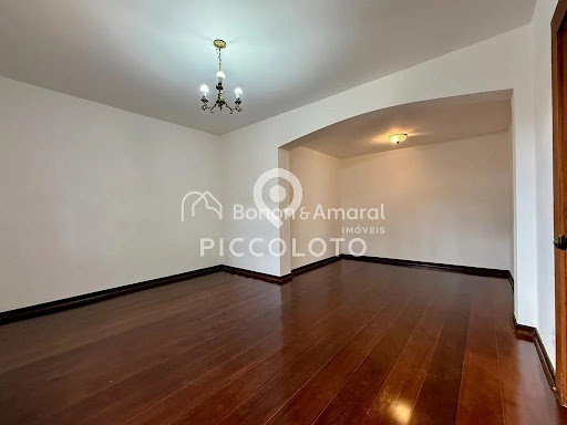 Casa, 3 quartos, 300 m² - Foto 2